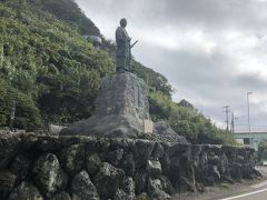 中岡慎太郎の像を見て(坂本龍馬ばかり崇拝されるちょっとかわいそうな人です)、宿のおばちゃんに別れを告げて高知方面へ向けて出発します。