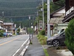 「そろそろ今日のゴールの峠の湯に向かうT字路が近づいてきました。」9：56通過。