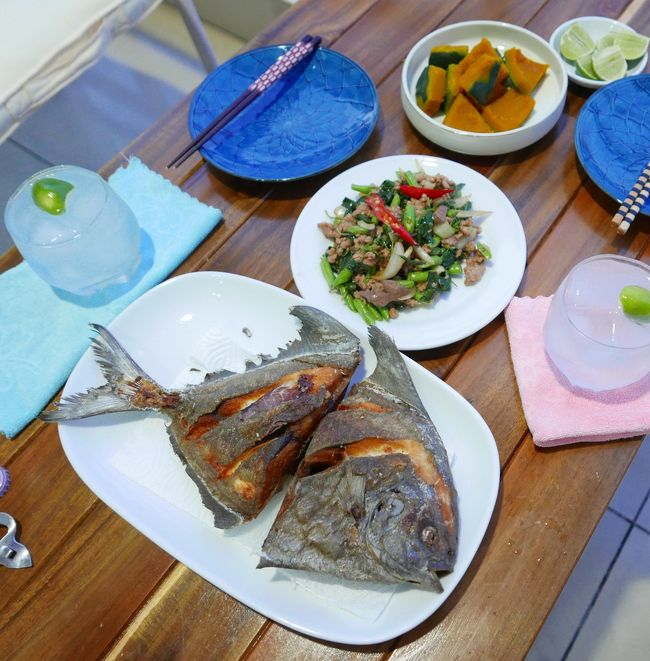 17日　夕食<br />揚げ魚．．．〇<br />パックラパオムー．．．〇<br />カボチャ煮．．．〇