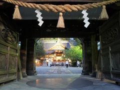 ホテルで休憩後、兼六園のライトアップへ出発。
尾山神社～金沢城を抜けて兼六園に向かう。