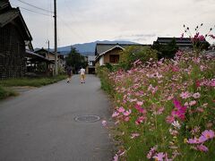 17時を回っていたが、前々から訪れたかった海野宿へ。