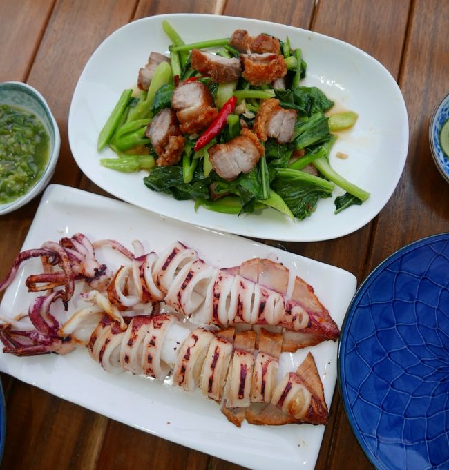 19日　夕食<br />子持ちイカ焼き．．．◎<br />パッカナームークロープ．．．◎