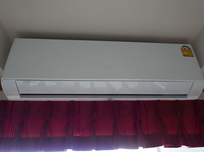 21日　<br />業者に頼んでエアコンクリーニング　<br />500B　≒　1750円．．．（1年に２回）