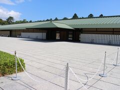 いよいよ今回のメインスポット京都迎賓館です。