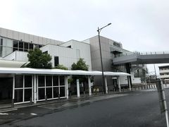 メモリアル公園の近くから名取駅行きのバスがあったので名取駅に移動。
次のマンホールへＧＯ！！