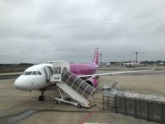 成田空港へとやってきました。
これから宮崎へ向かいます。