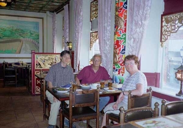 半年前キリマンジャロに登ったとき知り合ったスウェーデン人のおじさんと再会した。スウェーデン最南端の町イスタにて。