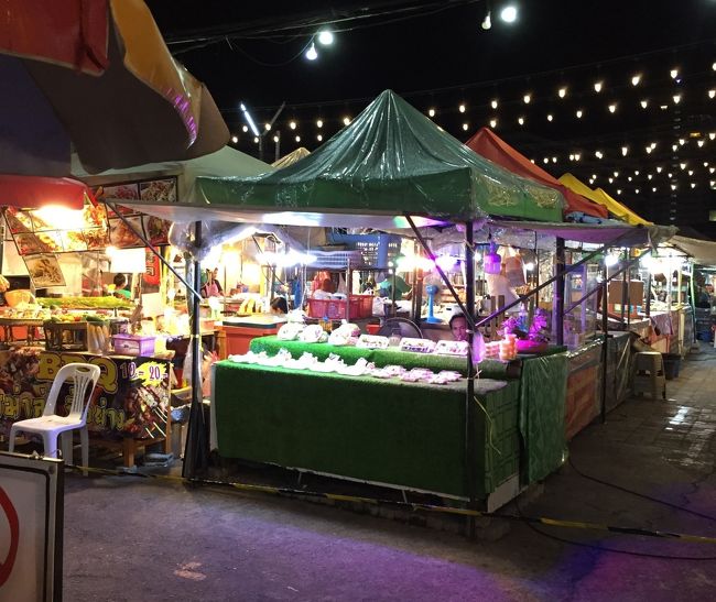 ソイブァカーオの屋台市場