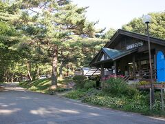15:00、そしてやって来たのは本日の宿泊場所、田沢湖キャンプ場に到着。