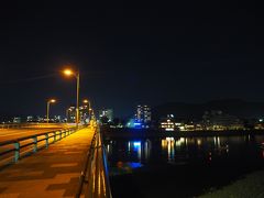 また歩いて長良川を渡りましょう。