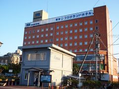 本日の宿泊は会津若松駅前の　その名も｢駅前グランドホテル｣です
駅から歩いて1分と立地は抜群です