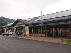 ま。遅れは仕方ないや、と思いつつ次の道の駅『道の駅信州うるぎ』へ。
こじんまりした道の駅でした。