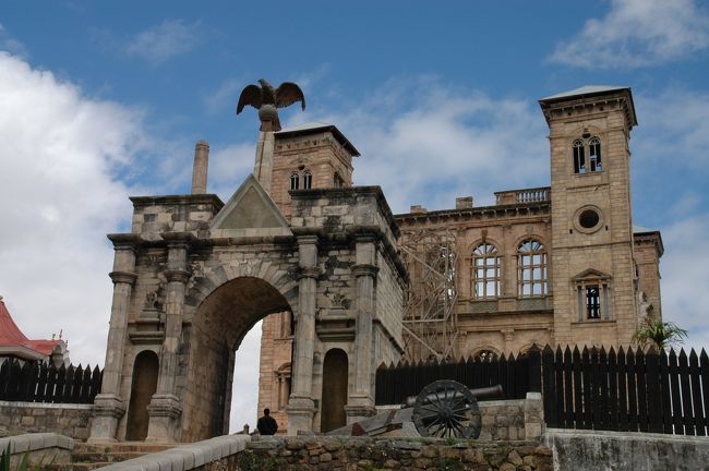 丘の上の宮殿。