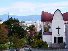 超小股で歩いてきたけれど...息が切れて苦しい（汗
下のほうで修学旅行生の班長らしき子が「チャチャ登りは行かないよー！！」って大きな声

そうか、修学旅行生も来ないのか（汗
若いときにの登っといたほうがいいぞー(笑)