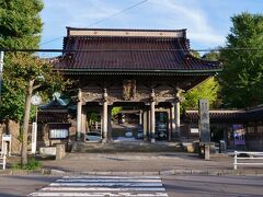 15:57
坂道をひたすら真っすぐ真っすぐ登ってきたら左手に立派なお寺がありました。
ここまで来たことなかったので新たな発見！
函館どつく前電停より徒歩約10分