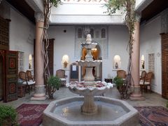 入り口は微妙でしたが、中は素敵な姫空間　Riad Palais Des Princesses