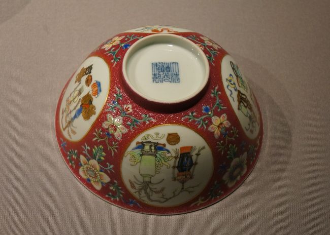 ネット 中国陶磁器　定窯　彫り絵椀 陶芸