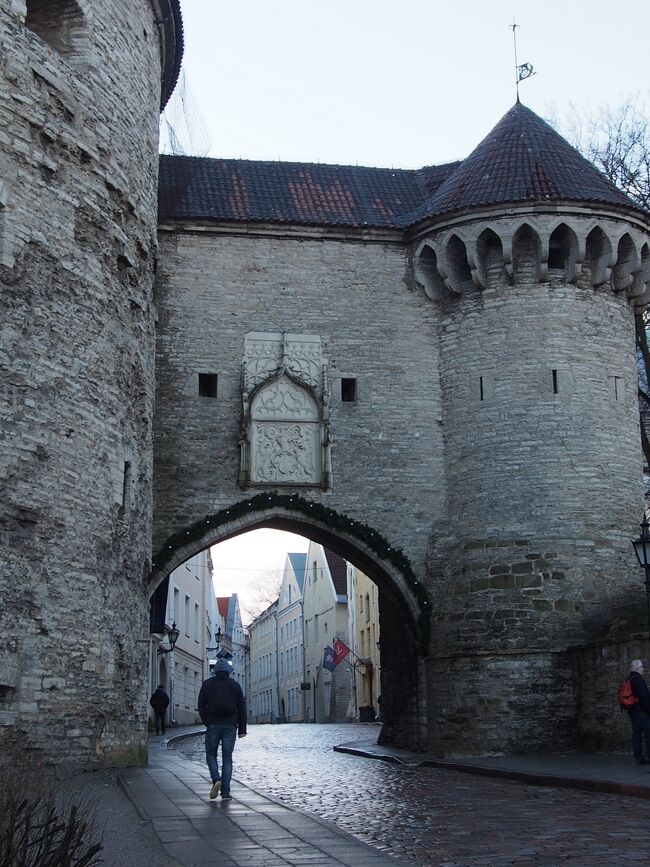 とうとう中世の街に入ります！