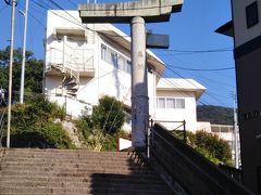 山王神社二の鳥居(一本柱鳥居)