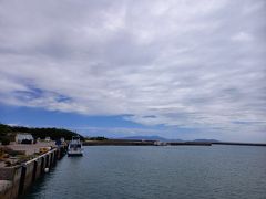 自転車をきっちり２時間で返して１１：１０の船に。
坂が多いので、電動自転車でないときついですね。
２時間では足りなかった。展望台が多いので上り下りで時間がかかってしまいました。
島を回るには４時間は必要かな。