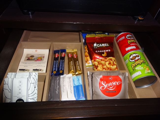 引き出し内も充実。