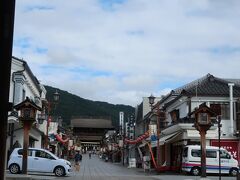 ここから善光寺まで微妙に距離があります