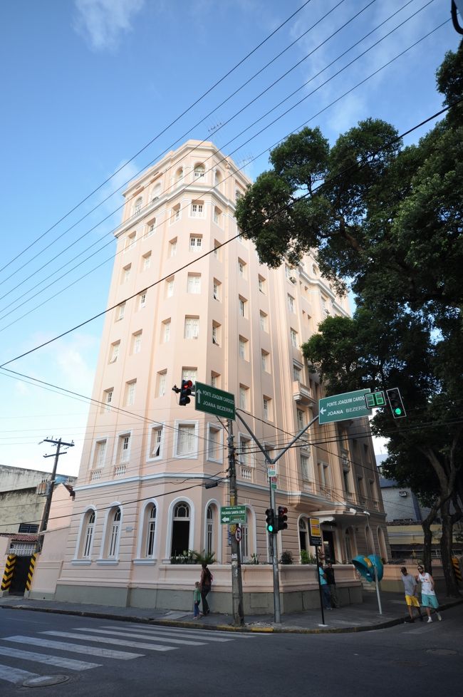 【３月２４日（火）】<br /><br /><br />宿泊先の外観。