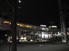 　阪急六甲駅に戻ってきました。