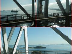 マリンライナーの車窓から。瀬戸大橋は3度目ですが、海・島・晴れた空も綺麗に見えて気分がいいです。