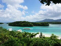 そのあと定番スポットの川平湾へ。
ちょうど天気が良くなりました。