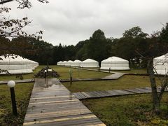 茶屋 卯三郎でランチをした後は、雨だったので一度エピナールに戻って温泉タイム。その後は次の宿泊先であるモンゴリアビレッジへ向かいます。