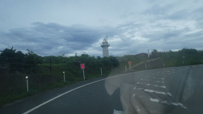 何となく　昔の　岬巡りの曲が　頭の中でなってます