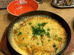 インスタにラーメンを上げたらプレゼントしてくれた初焼き替え玉。
音よし、香りよし、味よし、食感よし！