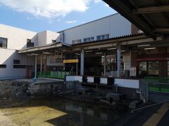 長崎駅、２０２２年の新幹線乗り入れ目指し、旧駅舎はなくなっていました。
横に立派な駅舎を建築中です。

次回の長崎は新幹線開通してからかも。