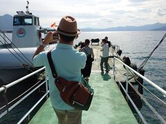 支笏湖では遊覧船に乗りました。