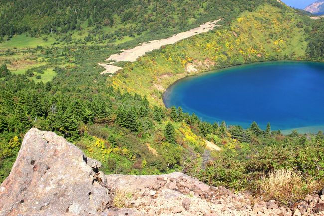 ☆一切経山(1949m)から見下ろす魔女の瞳(五色沼)