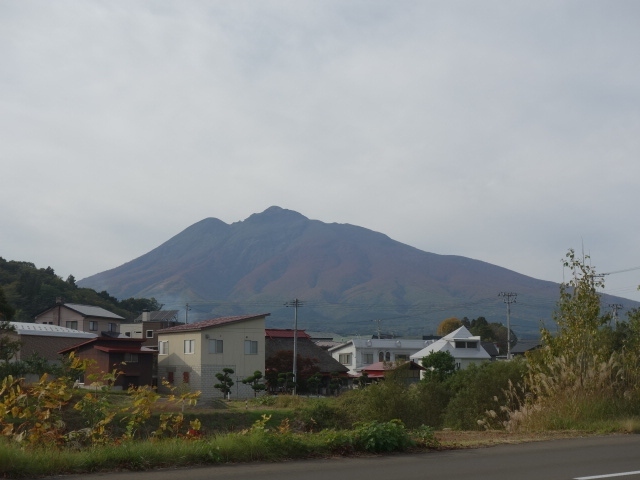 青森県 父子２人旅 岩木山 １ ６２５ｍ 登山編 眺望 紅葉 ブナ林 どれも素晴らしかった 弘前 青森県 の旅行記 ブログ By ヒコにゃんさん フォートラベル