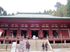 釈迦堂です

西塔の中心となるお寺で、比叡山の中では一番古い建物