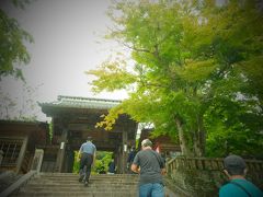 福地山修禅寺。温泉街の中心にあるこのお寺は、その名の通り、修善寺の地名の由来になったお寺です。
「禅」と「善」の字が違いますけどね。