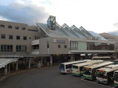 　１６：３０　ゴールの近鉄学園前駅に到着。２．２万歩のウォーキングでした。