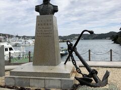 ぺリー艦隊来航記念碑

ペリー総督は１８５４年に下田条約締結へ向けてこの地に上陸しました。

錨に160年以上の経年を感じます。
