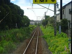 房総地区は単線区間が多い。
幹線のはずの総武本線も、この先佐倉駅まで、全区間の半分以上が単線。