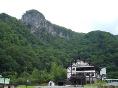 層雲峡温泉最大の観光スポット、大雪山層雲峡ロープウェイ。
あっという間に５合目まで運んでくれます。