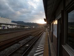 JR八高線で高麗川駅乗り換えで帰ります。
寄居駅から1時間ほどかかります。