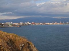 次に向かったのは、立待岬
川湯温泉から飛行場方向が良く見える。