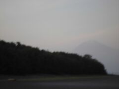 夕方の富士山も見えました。詳しくはhttps://4travel.jp/travelogue/11615004をご覧ください。