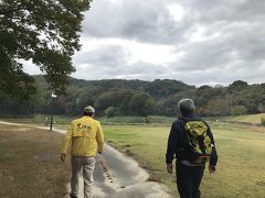 9:00 まず最初に訪れたのは荒神谷遺跡
ここは常識を覆す大発見があった場所