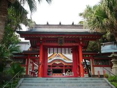 青島神社参拝へ