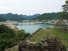 本丸からみた熊野川。

対岸は三重県です。