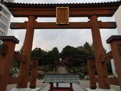 宇都宮駅から徒歩15分（バスで５分）

宇都宮二荒山神社へ